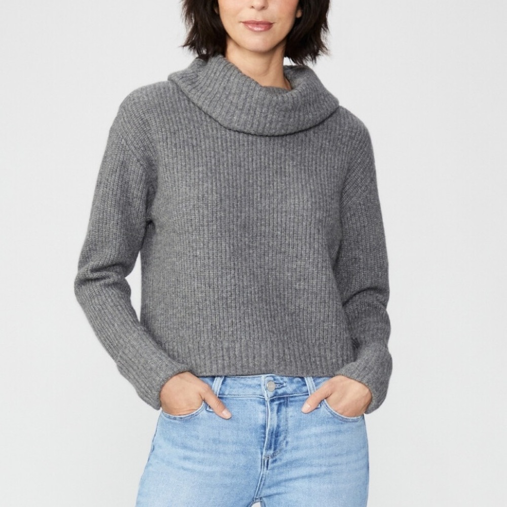 Paige Evonne sweater in grey